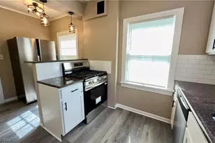19627 Winslow Rd, Huber Heights, OH 44122 - Photo 13