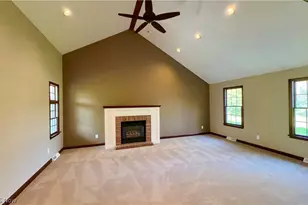 11379 Woodiebrook Rd, Chardon, OH 44024 - Photo 19