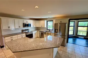 11379 Woodiebrook Rd, Chardon, OH 44024 - Photo 11
