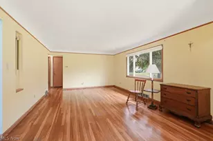 6524 Charles Rd, North Olmsted, OH 44070 - Photo 9
