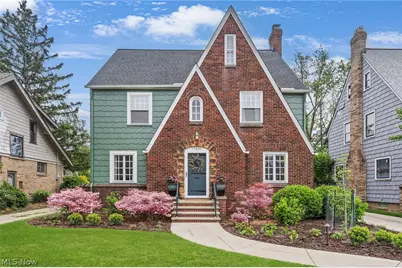 17531 Daleview Drive, Oakwood, OH 44107 - Photo 1