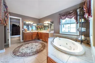 6315 Williams Dr, Grandview Heights, OH 44147 - Photo 35