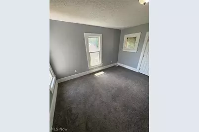 284 3rd Street NW, Barberton, OH 44203 - Photo 19