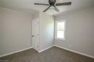 17 N Richview Ave, Youngstown, OH 44509 - Photo 13