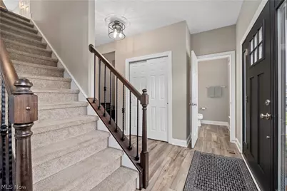 8109 Ashford Circle, North Ridgeville, OH 44039 - Photo 5