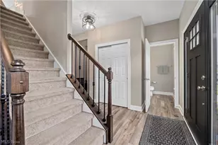 8109 Ashford Cir, North Ridgeville, OH 44039 - Photo 5