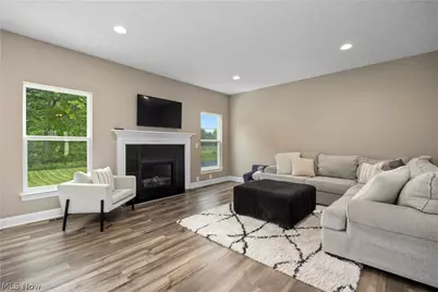 8109 Ashford Circle, North Ridgeville, OH 44039 - Photo 19