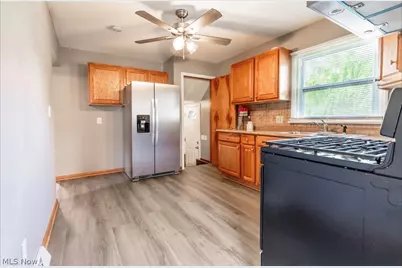 1333 W 23 Street, Lorain, OH 44052 - Photo 13