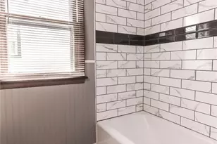 1333 W 23 St, Lorain, OH 44052 - Photo 15