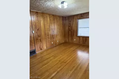 12412 Mortimer Avenue, Loveland, OH 44111 - Photo 9