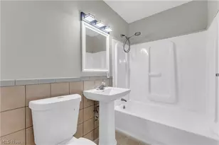 18517 Homeway Rd, Loveland, OH 44135 - Photo 19