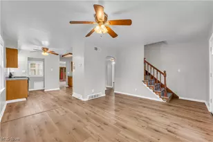 18517 Homeway Rd, Loveland, OH 44135 - Photo 9
