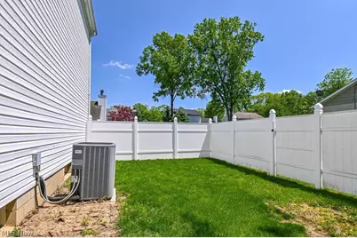 109 Seymour Avenue, Mogadore, OH 44260 - Photo 45
