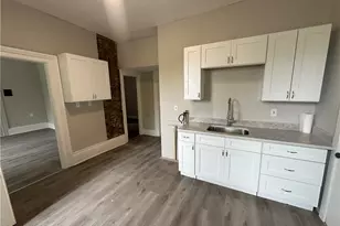 2055 W 65th St, Loveland, OH 44102 - Photo 9