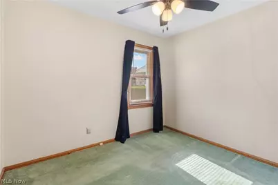 5915 Forest Avenue, Parma, OH 44129 - Photo 9
