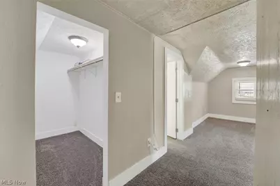 539 Lloyd Street, Barberton, OH 44203 - Photo 37