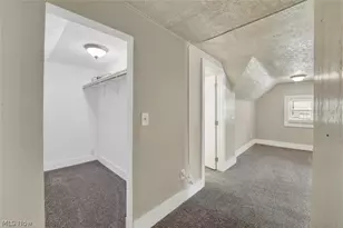 539 Lloyd St, Barberton, OH 44203 - Photo 37
