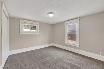 539 Lloyd Street, Barberton, OH 44203 - Photo 21
