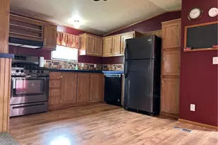 39 N Canal St, Frazeysburg, OH 43822 - Photo 9