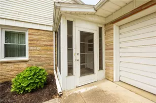 32 Lakeview Dr, Millersburg, OH 44654 - Photo 5