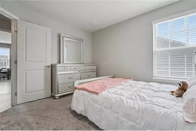 1705 Gate House Street NE, Canton, OH 44721 - Photo 31