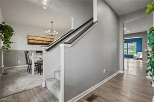 1705 Gate House Street NE, Canton, OH 44721 - Photo 3