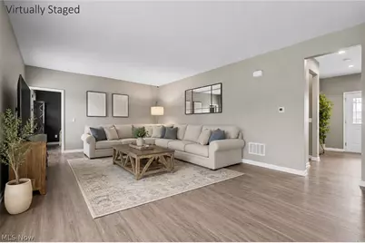 1705 Gate House Street NE, Canton, OH 44721 - Photo 5