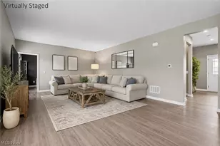 1705 Gate House Street NE, Canton, OH 44721 - Photo 5