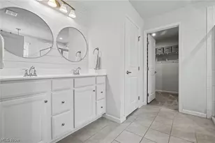 1705 Gate House Street NE, Canton, OH 44721 - Photo 25