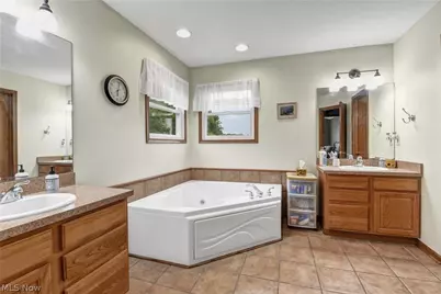 10615 N Elyria Road, West Salem, OH 44287 - Photo 35