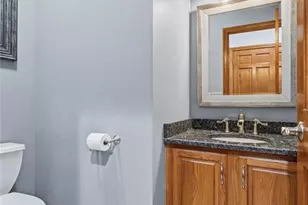 6442 Meadowsweet Ave NW, Canton, OH 44718 - Photo 17