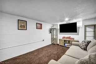 15300 Northwood Ave, Maple Heights, OH 44137 - Photo 33
