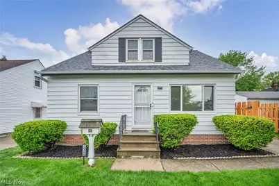 15300 Northwood Avenue, Maple Heights, OH 44137 - Photo 1