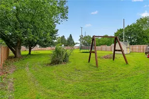 538 W Park Ave, Columbiana, OH 44408 - Photo 13