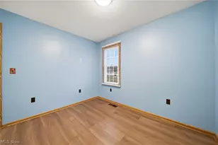 512 North St, Duncan Falls, OH 43734 - Photo 45