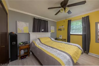 1300 Hyacinth Drive NE, North Canton, OH 44720 - Photo 19