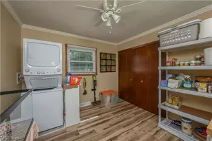 1300 Hyacinth Dr NE, North Canton, OH 44720 - Photo 17