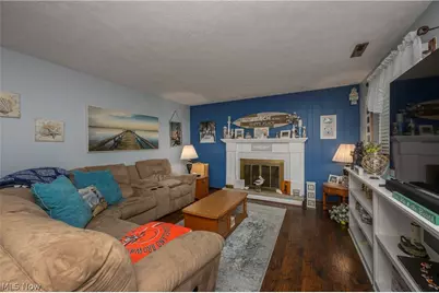 1300 Hyacinth Drive NE, North Canton, OH 44720 - Photo 13