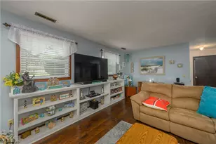 1300 Hyacinth Dr NE, North Canton, OH 44720 - Photo 11
