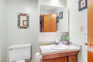 4587 Ranchwood Rd, Akron, OH 44333 - Photo 27
