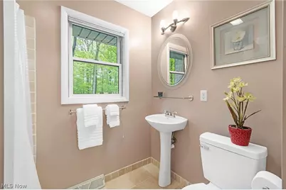 4587 Ranchwood Road, Akron, OH 44333 - Photo 25