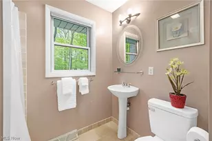 4587 Ranchwood Rd, Akron, OH 44333 - Photo 25