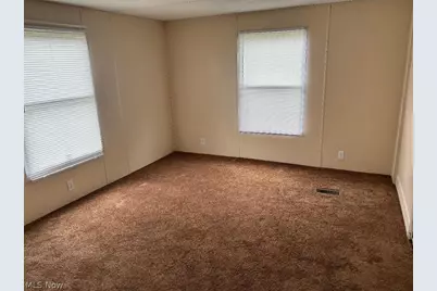40703 Mill Road, Flushing, OH 43977 - Photo 5