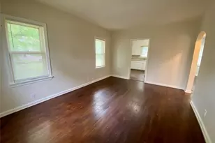 1011 Cordova Ave, Akron, OH 44320 - Photo 5