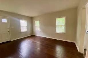 1011 Cordova Ave, Akron, OH 44320 - Photo 3