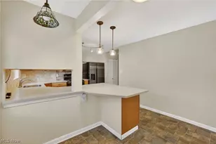 674 Upper Merriman Dr, Akron, OH 44303 - Photo 13