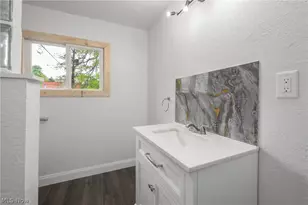 1266 E 102nd St, Loveland, OH 44108 - Photo 7