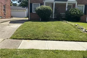 3381 Colwyn Rd, Huber Heights, OH 44120 - Photo 1