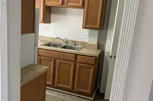 3381 Colwyn Rd, Huber Heights, OH 44120 - Photo 9