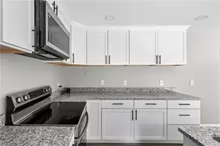 2930 E Royalton Rd, Grandview Heights, OH 44147 - Photo 15